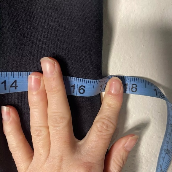 Kate Spade Black Knit Dress Black Knee Length MIDI Sz 10 Fit Flare - Picture 13 of 15